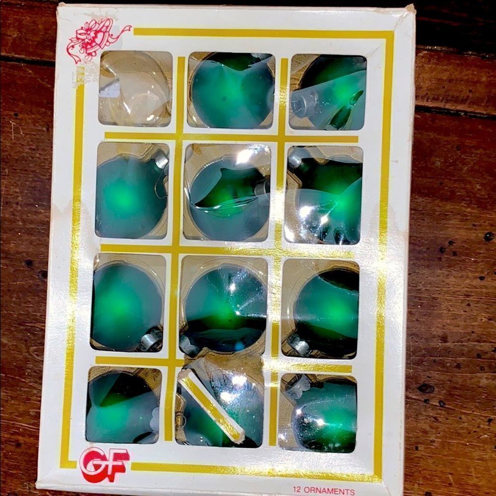 Vtg GF 11 plastic green Christmas ornaments